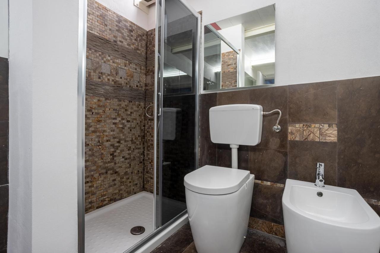Апартаменти Cozy Loft Milano - Zona Certosa - Con Wi-Fi & Netflix & Parking Free In The Street Екстер'єр фото